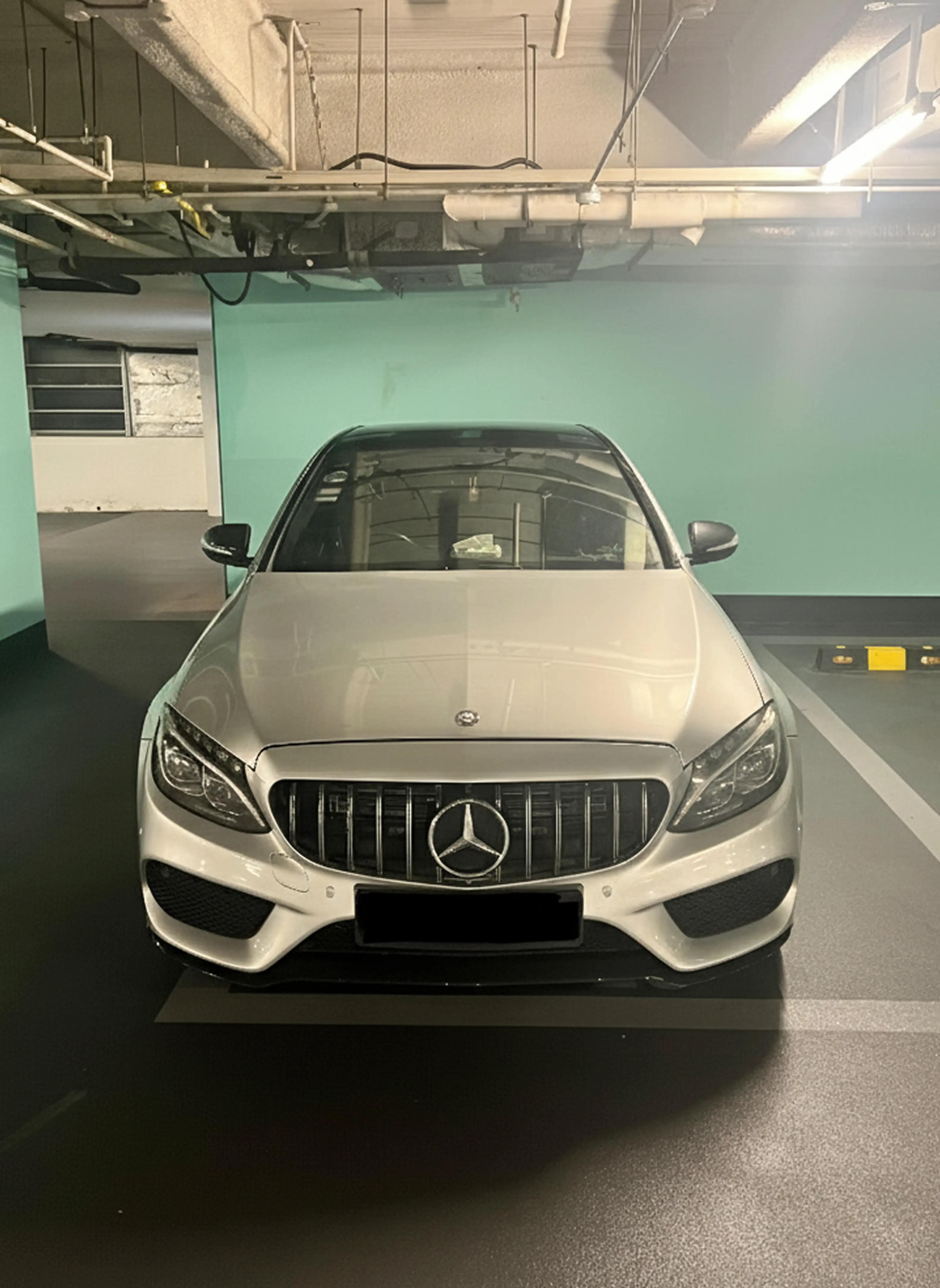 Mercedes-Benz C200 AMG - Image 1